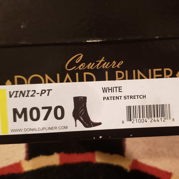 Couture Donald J Pliner - VINI2=PT Patent Boot - Picture 7 of 8